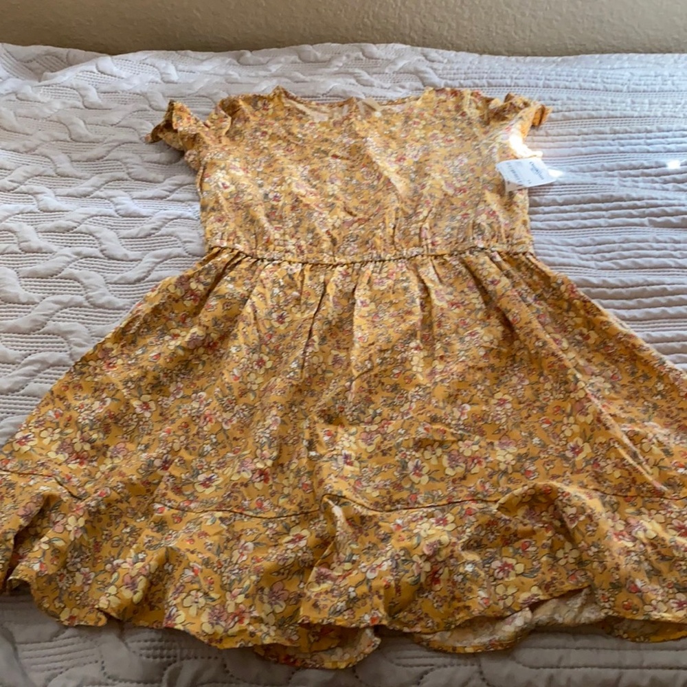 NWT cute yellow flower dress